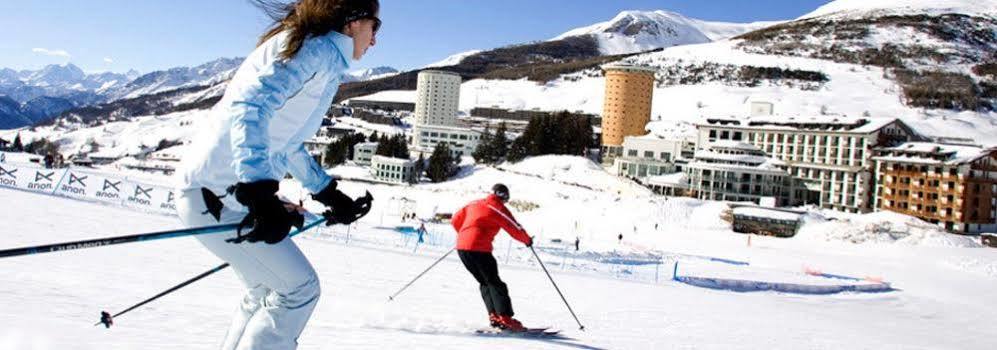 Grand Hotel Duchi D'Aosta Colle Colle Sestriere Exterior photo